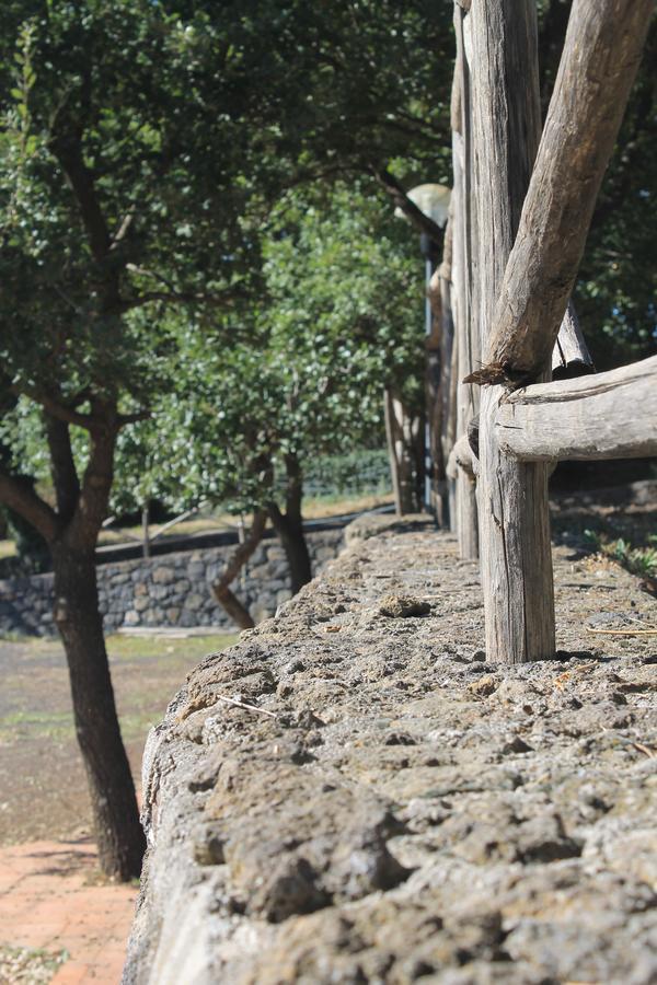 Le Cisterne Dell'Etna Hotel Calcerana-Marina Exterior photo